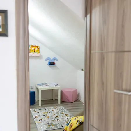 Nyaraló Riverside Heritage House Bihać