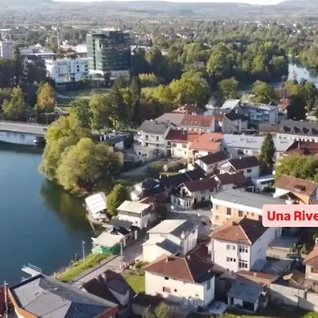 Riverside Heritage House *