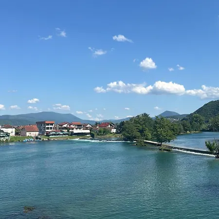 Riverside Heritage House Nyaraló
